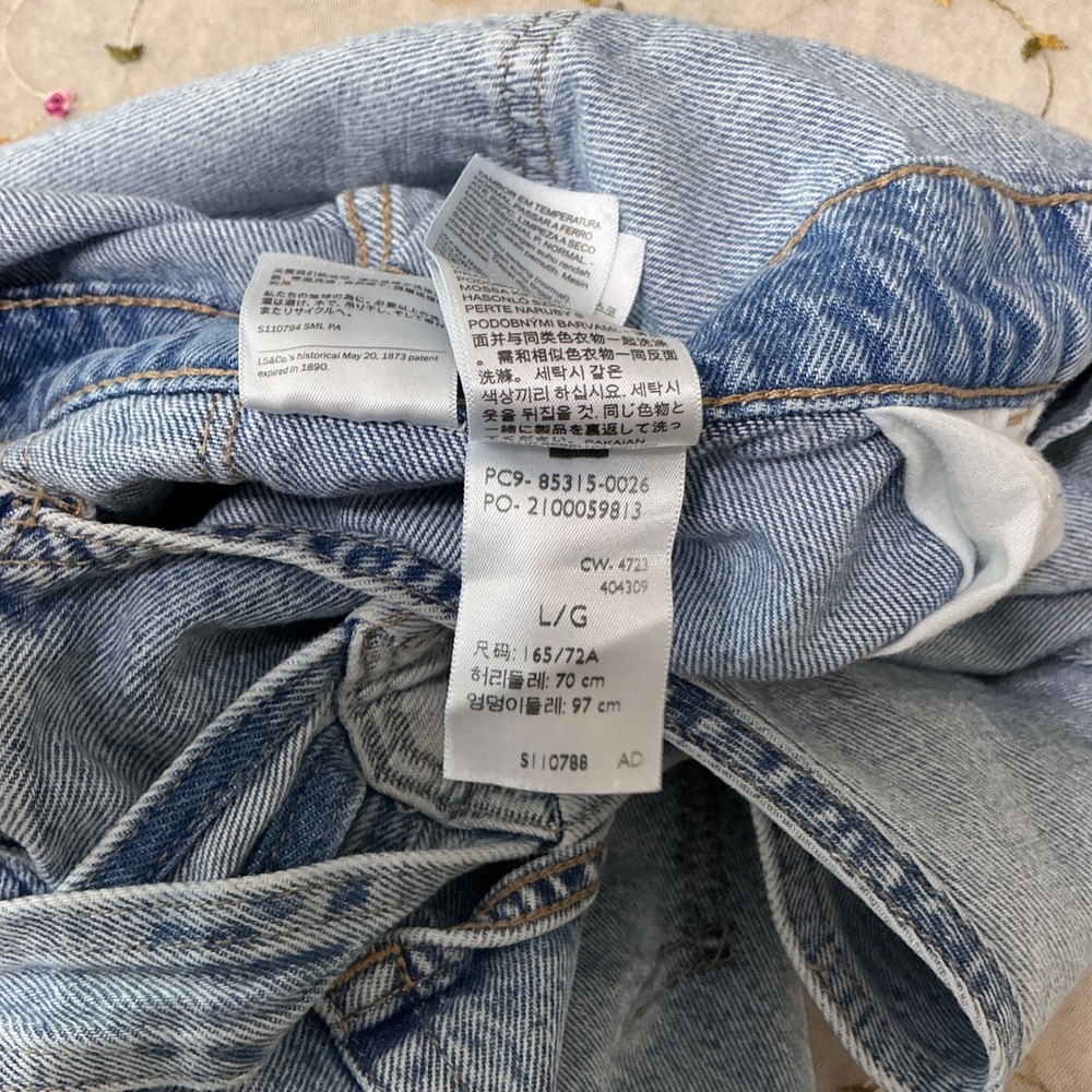 Levi's Overalls Dungarees Light Wash Blue Straight Leg Denim Women's Size Large - Picture 7 of 11